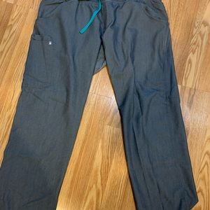 FIGS kade grey scrub pants